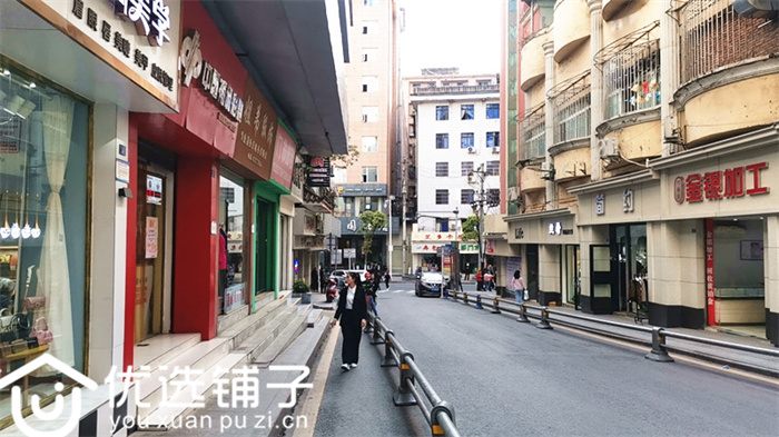 市内马蹄街37平旺铺转让