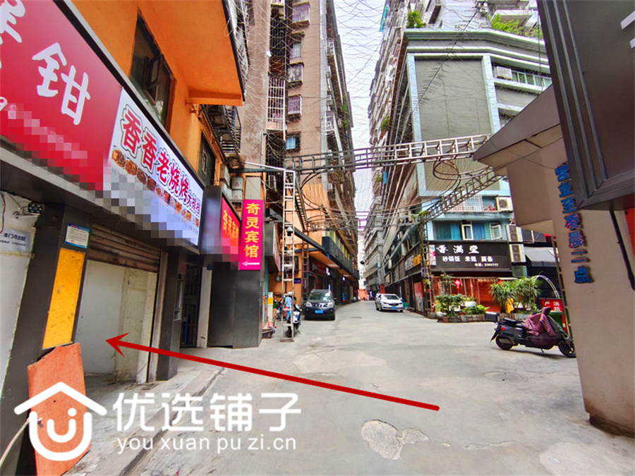 市内中心广场女人街28平旺铺出租水电气三通