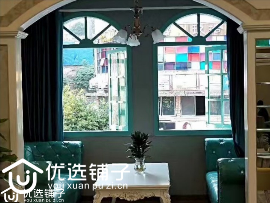 宣汉民歌广场260平美容院转让